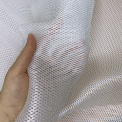 Сетка 3D трехслойная Air mesh 160 гр/м2 (Ширина 150см), цвет Белый (на отрез) в Бронницах